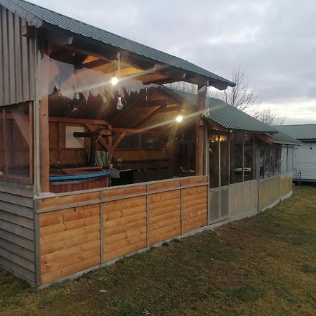 Natura Chalets Praid Exterior foto